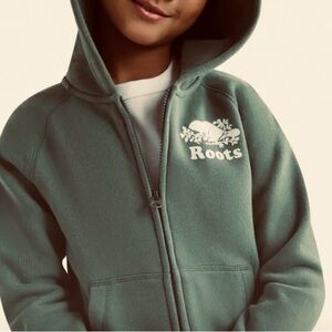 Roots Kids Forest Green Full-Zip Hoodie - Size 7/8 (boys)